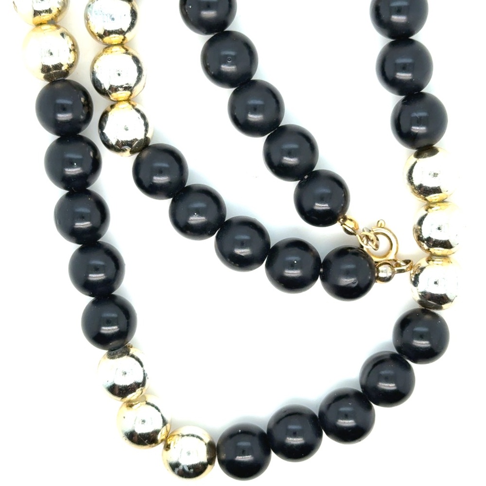 Classic Black and Gold Bead Necklace (n3)